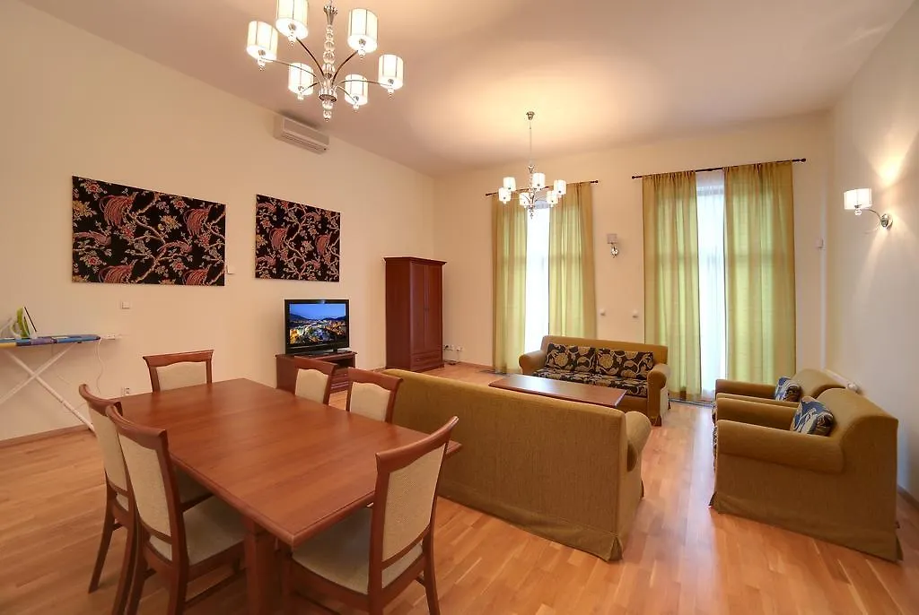 Slunecni Lazne Aparthotel Karlovy Vary