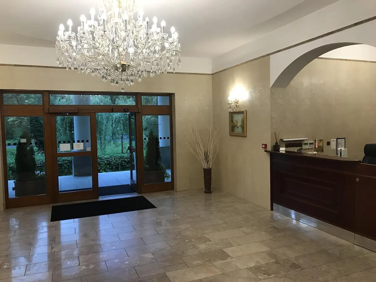 Slunecni Lazne Aparthotel Karlovy Vary