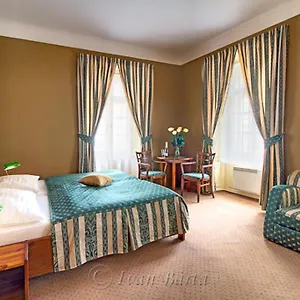 u-schnellu.praguehotelsweb.com/